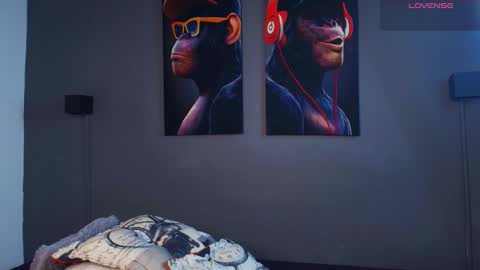 Snapshot of axel_stein03 chatting on 09.16.25 axel stein NEW ACCOUNT online show from 09.16.25