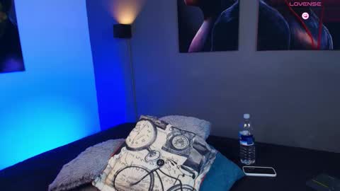 Snapshot of axel_stein03 chatting on 10.09.25 axel stein NEW ACCOUNT online show from 10.09.25