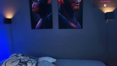 Snapshot of axel_stein03 chatting on 10.22.25 axel stein NEW ACCOUNT online show from 10.22.25