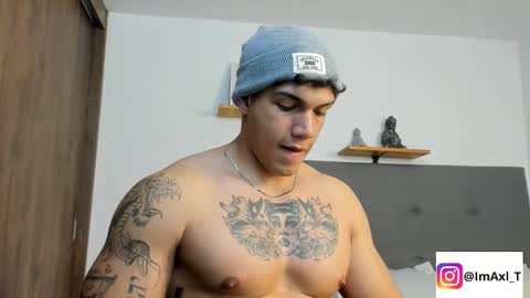 Snapshot of axel_taylor21 chatting on 02.24.26 INDEPENDENT MODEL online show from 02.24.26
