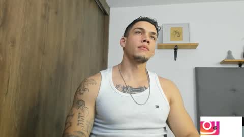 Snapshot of axel_taylor21 chatting on 03.22.26 INDEPENDENT MODEL online show from 03.22.26