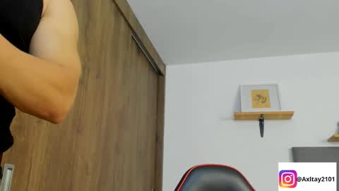 Snapshot of axel_taylor21 chatting on 03.28.26 INDEPENDENT MODEL online show from 03.28.26