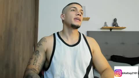 INDEPENDENT MODEL  online show from 05.15.26