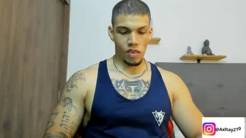 INDEPENDENT MODEL  online show from 05.20.26