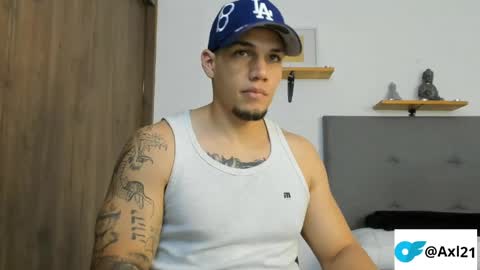 INDEPENDENT MODEL  online show from 05.28.26