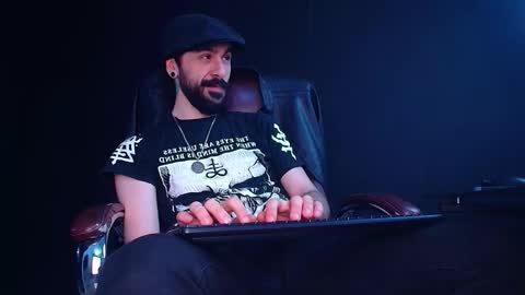 AxelColton online show from 11.27.25