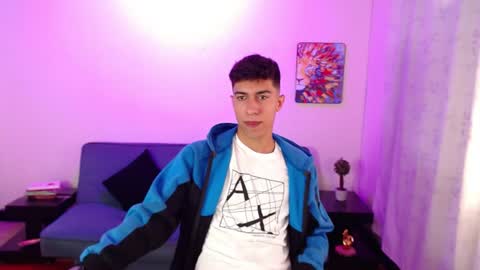 Axel online show from 07.11.26