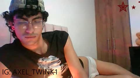 Axel  online show from 12.16.25