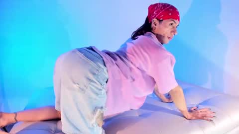 Snapshot of axellcollins chatting on 02.08.25 im your little femboy ALEX online show from 02.08.25