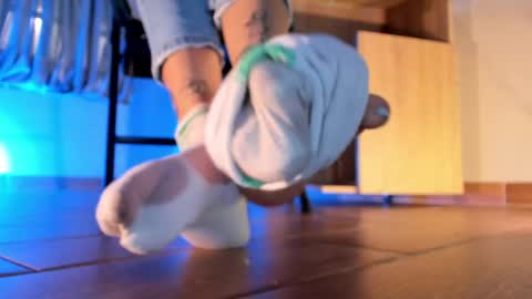 Snapshot of axellcollins chatting on 02.13.25 im your little femboy ALEX online show from 02.13.25