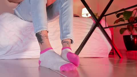 Snapshot of axellcollins chatting on 09.14.25 im your little femboy ALEX online show from 09.14.25