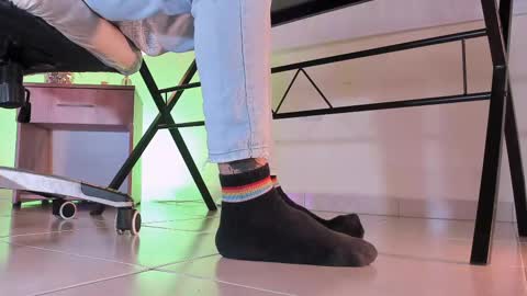 Snapshot of axellcollins chatting on 09.27.25 im your little femboy ALEX online show from 09.27.25