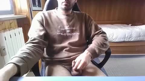 Snapshot of axelxidan chatting on 03.22.26 Axel online show from 03.22.26