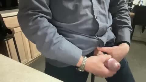 axiomatic777312640 online show from 04.27.26