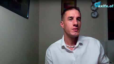 Axl online show from 10.13.25