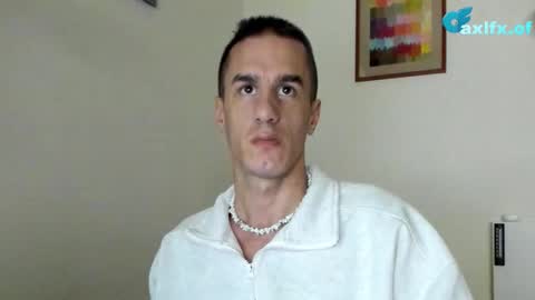 Axl online show from 11.02.25