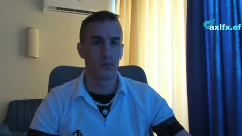 Snapshot of axl_fx chatting on 05.10.26 Axl online show from 05.10.26