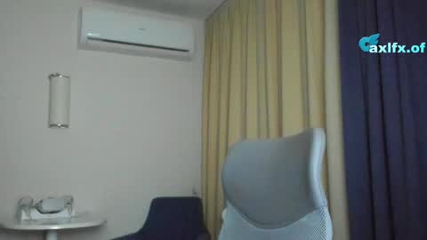 Snapshot of axl_fx chatting on 05.11.26 Axl online show from 05.11.26