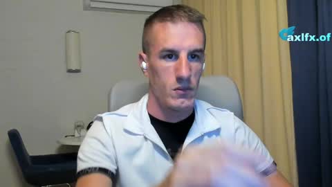 Snapshot of axl_fx chatting on 06.04.26 Axl online show from 06.04.26
