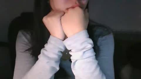 axue online show from 11.26.25