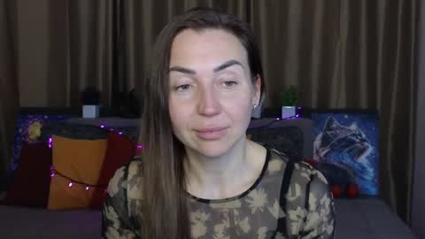 Snapshot of ay_kiss_jully chatting on 02.22.25 Jully online show from 02.22.25