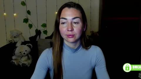 Snapshot of ay_kiss_jully chatting on 03.06.25 Jully online show from 03.06.25