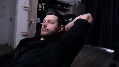 Snapshot of aydanblakeofficial chatting on 11.12.25 Aydan Blake Official online show from 11.12.25