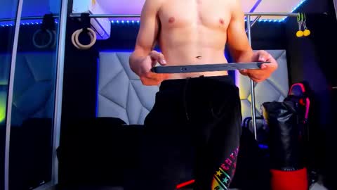 Snapshot of aydenmillerdom chatting on 12.03.25 Ayden Miller online show from 12.03.25