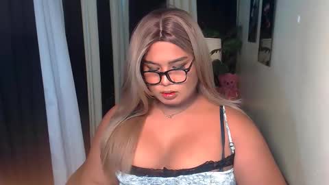 AYESHA online show from 12.18.25