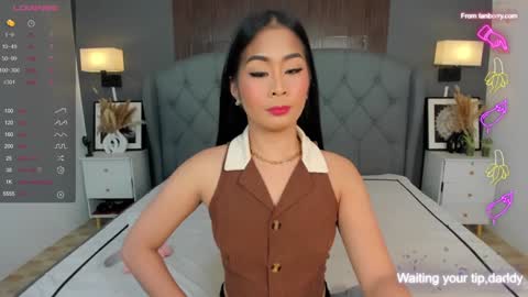 Snapshot of ayesha_palvin chatting on 12.21.24 Ayesha online show from 12.21.24