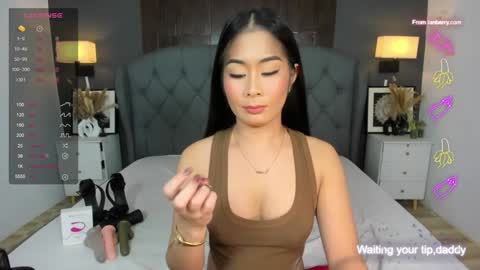 Snapshot of ayesha_palvin chatting on 01.10.25 Ayesha online show from 01.10.25