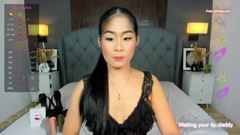 Snapshot of ayesha_palvin chatting on 01.12.25 Ayesha online show from 01.12.25