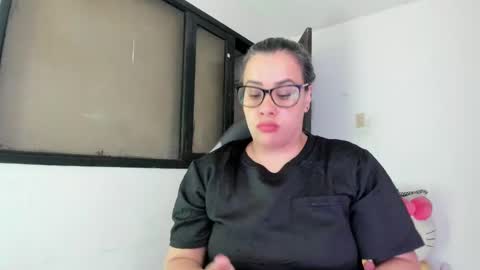 Snapshot of aylaislem chatting on 02.13.25 SandyMODELINDEPENDIENT online show from 02.13.25