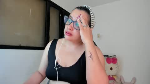 Snapshot of aylaislem chatting on 02.19.25 SandyMODELINDEPENDIENT online show from 02.19.25