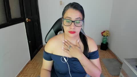 Snapshot of aylaislem chatting on 03.05.25 SandyMODELINDEPENDIENT online show from 03.05.25