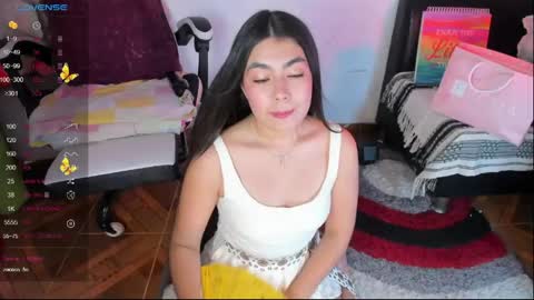 Snapshot of aylenmiller_ chatting on 05.14.26 Aylen online show from 05.14.26