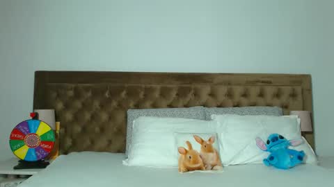 Aylin online show from 11.02.25