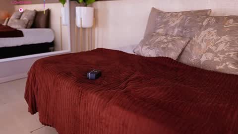 Aylin Millerxs online show from 10.03.25