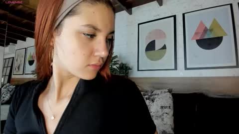 Aylin Millerxs online show from 10.12.25