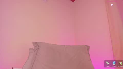 Snapshot of aylinnzambrano_ chatting on 03.04.25 Aylin online show from 03.04.25