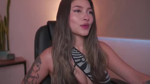 Ayra L online show from 02.26.26