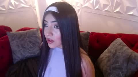 Aysel online show from 10.29.25