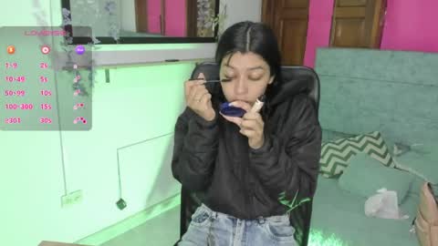 Snapshot of aysha_winxs chatting on 05.28.26 Aysha online show from 05.28.26