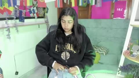 Snapshot of aysha_winxs chatting on 06.21.26 Aysha online show from 06.21.26