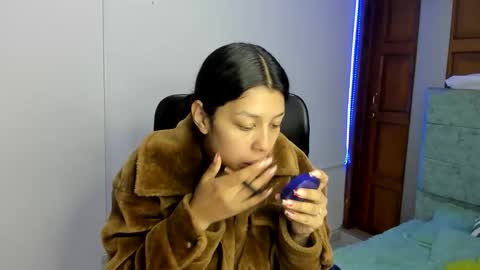 aysha_winxx online show from 11.26.25