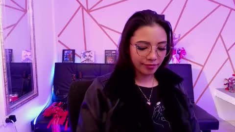 sofia online show from 12.15.25