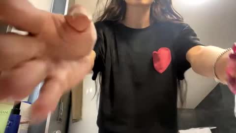 ViktoranMary online show from 11.30.25