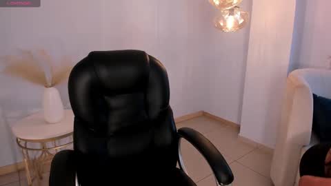 Ayshel online show from 09.19.25