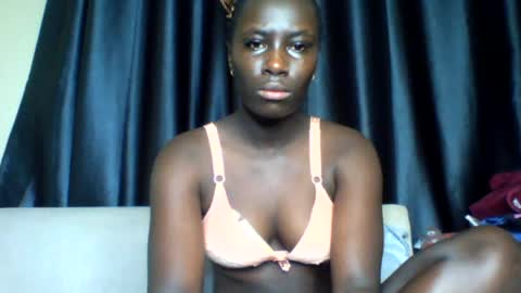 azaelia_iris online show from 07.12.26