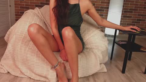 azaliaswallows online show from 12.07.24